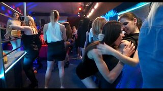 Strring nepi honeys jeung hunks liar perlu