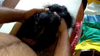 Fucking een gamer meisje rechts in de kont